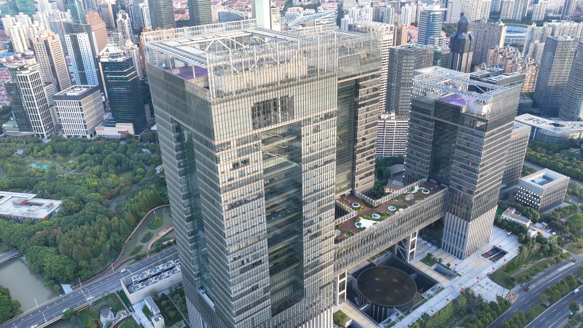 浦东证券(浦东证券 李群)