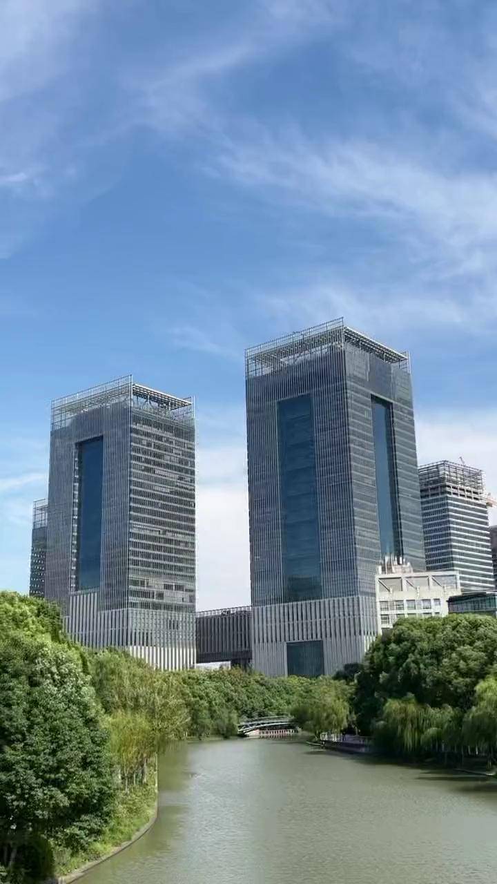 浦东证券(浦东证券大厦支行换名字了吗)