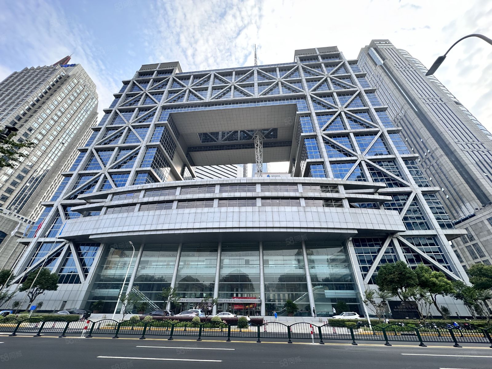 富邦证券(富邦证券是哪里的)